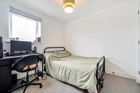 3, Marlborough Court Bath Road, Thatcham, RG18 3BD