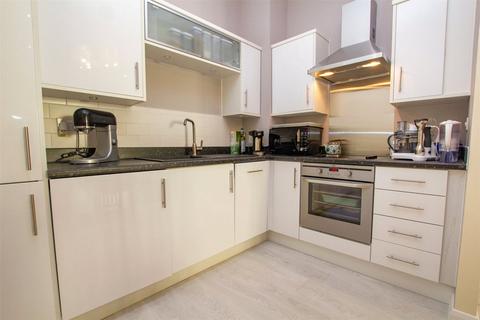 1 bedroom apartment for sale, Marriotts Walk, Witney, OX28