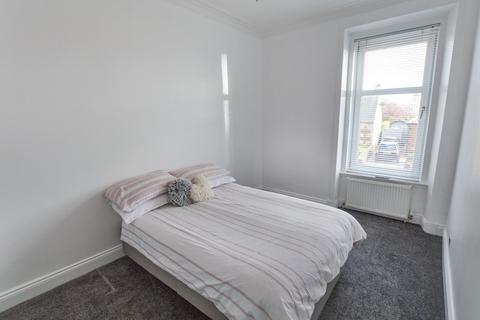 2 bedroom flat for sale, 48c Stevenston Road, Kilwinning, KA13 6NH
