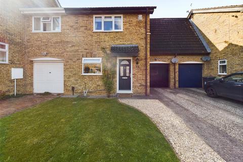 3 bedroom terraced house for sale, Claridge Close, Abbeydale, Gloucester, Gloucestershire, GL4