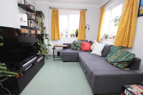 26 Chetnole Close, Canford Heath, Poole, BH17 8BE