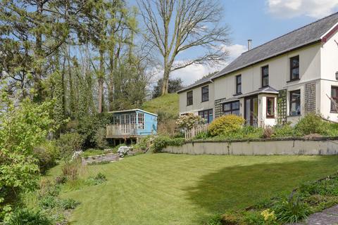 4 bedroom detached house for sale, Frondeg, Cribyn