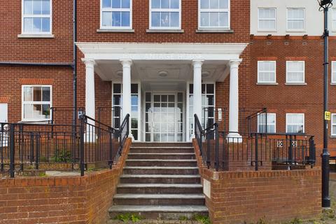 1 bedroom flat for sale, Little Victoria Street, Basingstoke, RG21