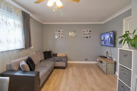 70 Blackbush Spring, Harlow, CM20 3DZ