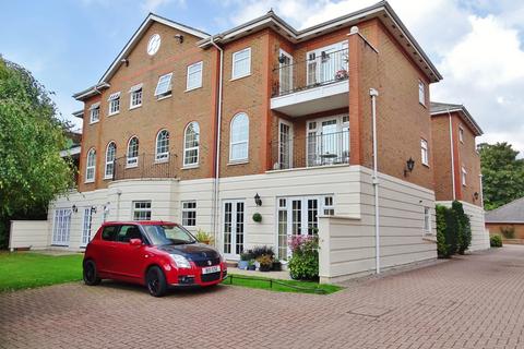 2 bedroom ground floor flat for sale, Winn Road, Southampton