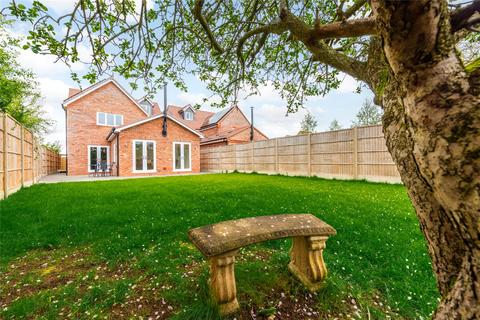 5 bedroom detached house for sale, Station Road, Quainton, Aylesbury, Buckinghamshire, HP22