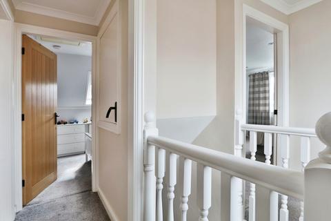 8 Chestnut Garth, Burton Pidsea, Hull, HU12 9DA