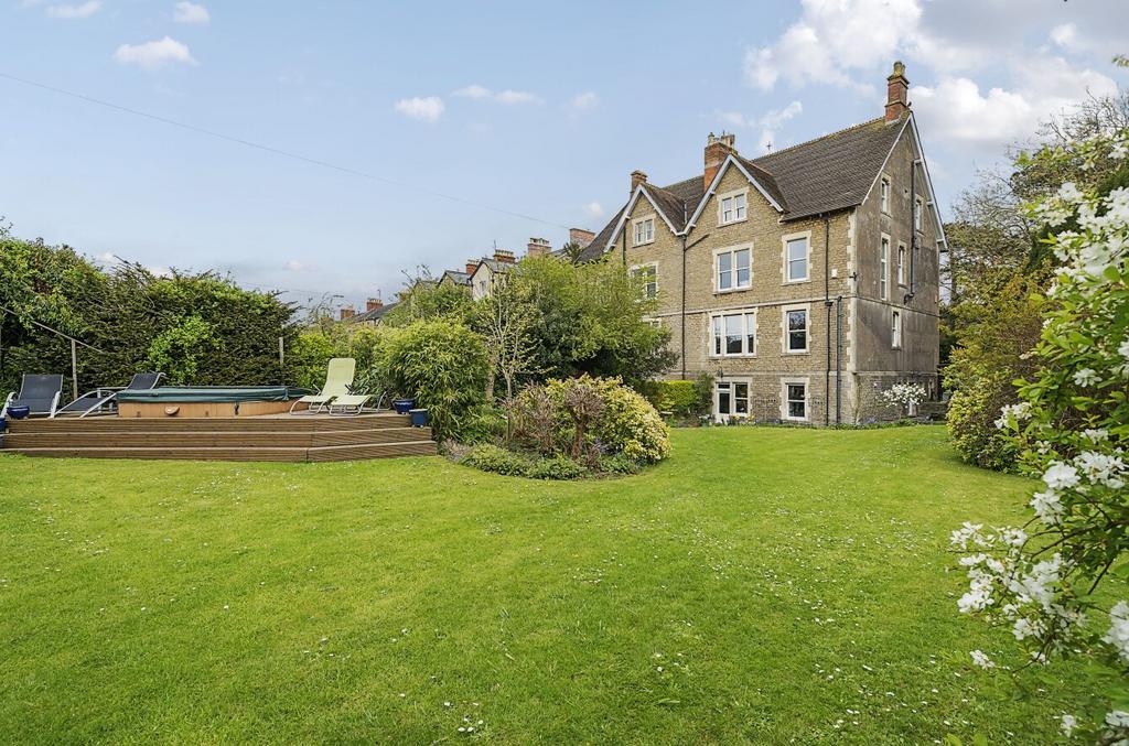 Weymouth Road, Frome, BA11 5 bed semidetached house for sale £1,250,000