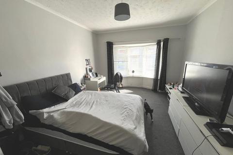 2 bedroom ground floor flat for sale, Mosspark Drive, Cardonald Glasgow G52