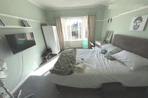 2 bedroom flat for sale, Lammermoor Avenue, Cardonald Glasgow G52