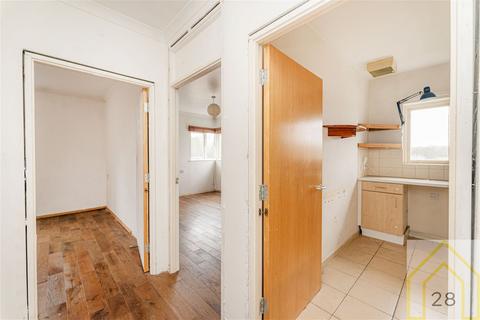 2 bedroom flat for sale, London E9