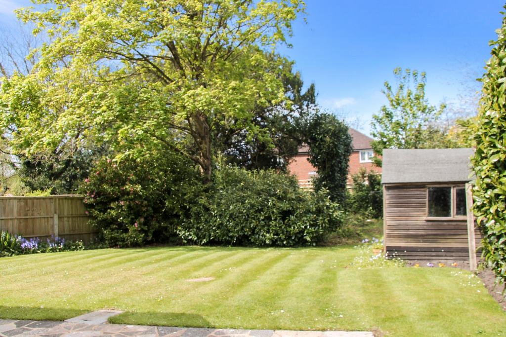 Shedfield, Hampshire 3 bed detached house for sale £550,000