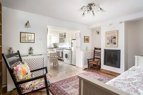 2 bedroom terraced house for sale, Leamington Road, Broadway, Worcestershire, WR12