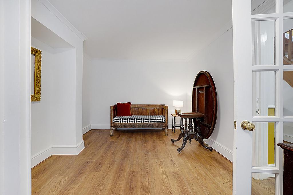 Bedroom/Study