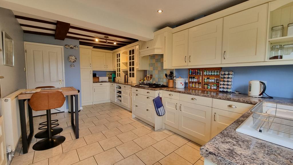 Breakfast Kitchen