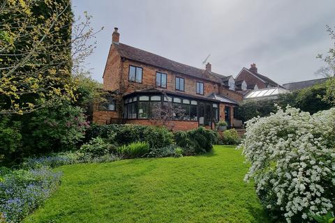The Old Hayloft Butt Hill, Napton, Southam, CV47 8NE