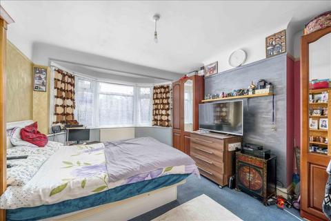 5 bedroom house for sale, Balnacraig Avenue, London, NW10