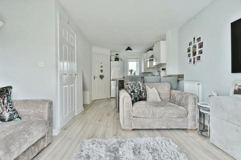 3 bedroom semi-detached house for sale, Grosvenor Road, Kingswood, Hull,  HU7 3DS
