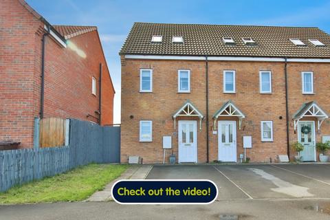 Grosvenor Road, Kingswood, Hull,  HU7 3DS