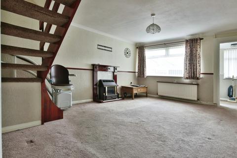 2 bedroom semi-detached house for sale, Hathersage Road, Hull, East Riding of Yorkshire, HU8 0EN