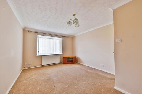 2 bedroom semi-detached bungalow for sale, Shropshire Close, Hull, East Riding of Yorkshire, HU5 5UG
