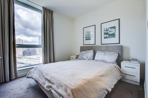 2 bedroom apartment for sale, Biscayne Avenue, London E14