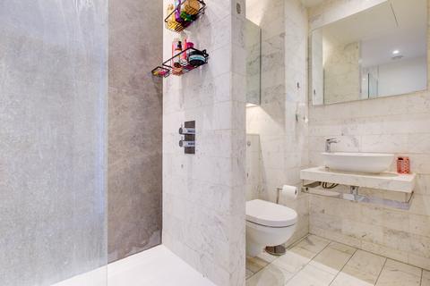 2 bedroom apartment for sale, Biscayne Avenue, London E14