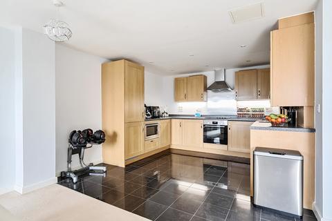 2 bedroom apartment for sale, Metropolitan Station Approach, Watford, Hertfordshire