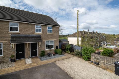 2 bedroom end of terrace house for sale, Manywells Close, Cullingworth, West Yorkshire, BD13