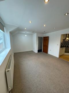 2 bedroom flat to rent, Penygroes, Caernarfon LL54