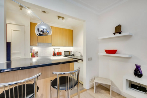 1 bedroom flat to rent, Juniper Court, Kensington, London, W8