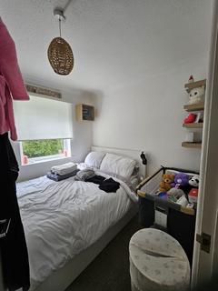 1 bedroom flat to rent, Chapel Close, Grays, Essex, RM20