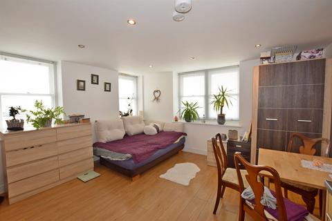 1 bedroom flat to rent, The Steyne, Bognor Regis, PO21