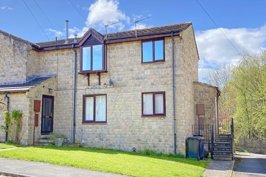 Oakdale Glen, Harrogate 1 bed flat for sale £140,000