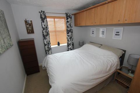 1 bedroom apartment to rent, Cotehele Drive, Paignton TQ3