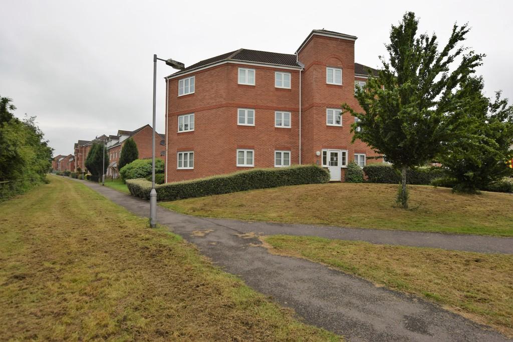 Wisteria Way, Bermuda Park, Nuneaton 2 bed flat for sale £130,000