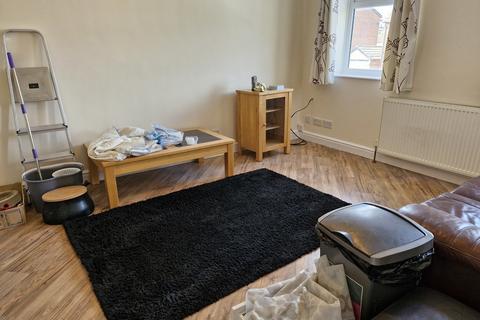 1 bedroom apartment to rent, Station Road, Leeds LS18