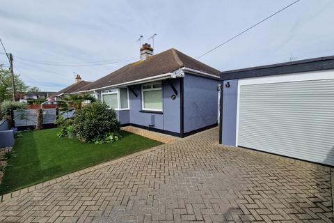 3 bedroom semi-detached bungalow for sale, Welbeck Road, Canvey Island, SS8