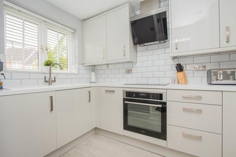148 Ebbw Vale Road, Irthlingborough, Wellingborough, NN9 5YD