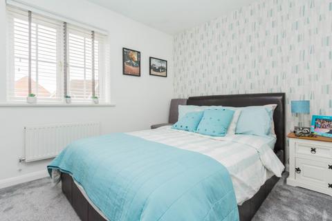 148 Ebbw Vale Road, Irthlingborough, Wellingborough, NN9 5YD