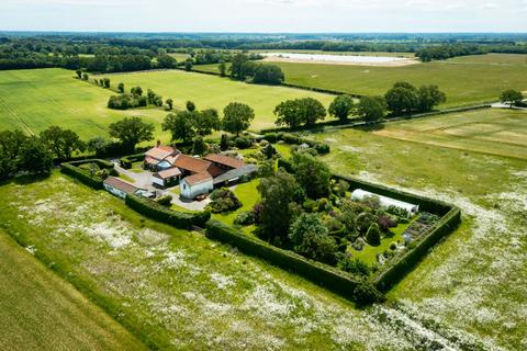 5 bedroom farm house for sale, Barnham Broom Road, East Tuddenham, NR20