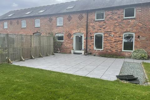 3 bedroom barn conversion to rent, Whitewood Lane, Kidnal, Malpas, Cheshire