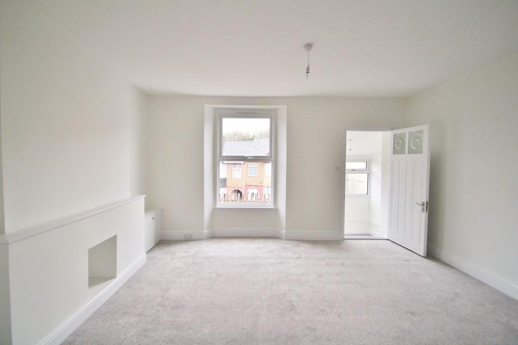 Priory Road, Plymouth PL3 3 bed end of terrace house for sale £180,000