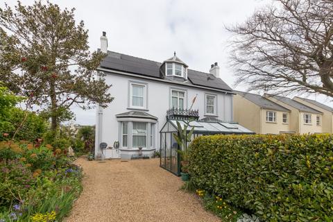 4 bedroom detached house for sale, Vale Avenue, Vale, Guernsey