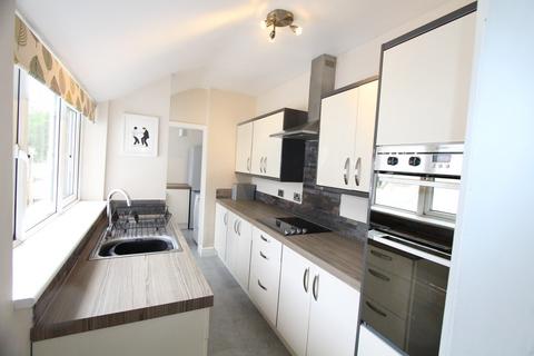 2 bedroom terraced house for sale, Rhosddu