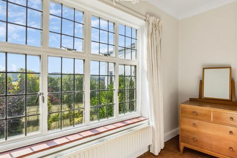 43 Hartfield Crescent, West Wickham, BR4 9DW