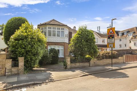 3 bedroom flat for sale, Strawberry Hill Road, Twickenham