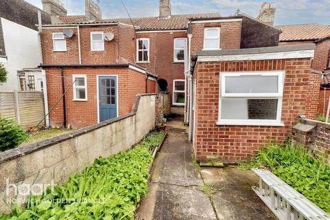 2 bedroom terraced house for sale, Newmarket Street, Norwich
