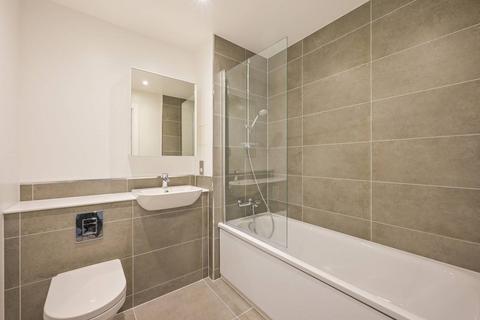 1 bedroom flat to rent, Nautilus Apartments, Canning Town, London, E16