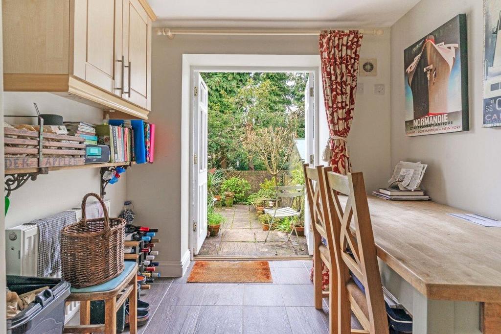 Breakfast Room
